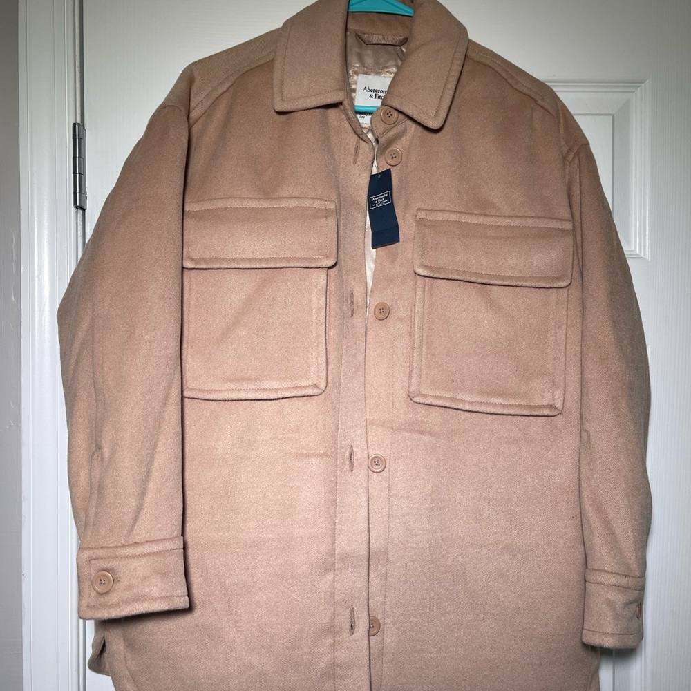 OVERSIZED SHIRT JACKET